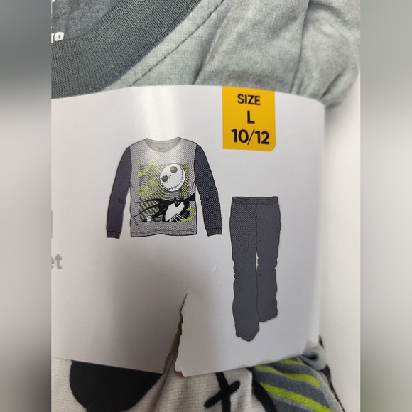 NWT The Nightmare before Christmas Kid's Pajama Set Long Sleeve Top/Pants 10/12 - Picture 4 of 7